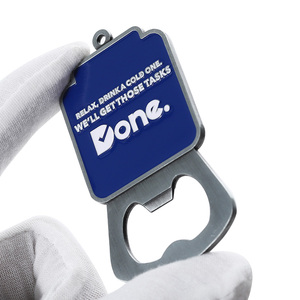 ที่เปิดขวดโลหะผสมสังกะสีเคลือบเงาพร้อมโลโก้และตัวอักษรแบบกำหนดเอง สแกนคิวอาร์โค้ดสีเงินได้ ใช้เป็นที่เปิดขวดเบียร์ เหมาะสำหรับทีมงานออฟฟิศและการเพิ่มประสิทธิภาพการทำงาน - Product Image 2