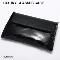 Vente en gros de pochettes à lunettes pliables rectangulaires en cuir PU de qualité supérieure, douces et résistantes à la pression, style rétro, personnalisées