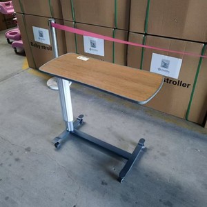 <span class=keywords><strong>Table</strong></span> de rééducation médicale mobile <span class=keywords><strong>pour</strong></span> les soins infirmiers, <span class=keywords><strong>pour</strong></span> les patients en maison de retraite, <span class=keywords><strong>pour</strong></span> <span class=keywords><strong>manger</strong></span>, avec garantie à vie et formation sur site - Product Image 3