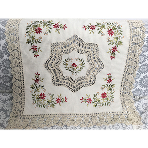 Tovaglia in Cotone Ricamata a Mano con Motivo Floreale, Tovaglia Ovale all'Uncinetto per Decorazioni Festive - Product Image 6