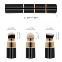 Pinceau cosmétique rétractable 3-en-1 format voyage, double embout en fibres synthétiques avec capuchon, pinceau multifonctionnel portable pour les lèvres et le visage