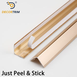 Profilo Angolare in <span class=keywords><strong>Alluminio</strong></span> Personalizzato Prolink Protezioni <span class=keywords><strong>Angolari</strong></span> 90° °   Protezione e Decorazione per Angoli di Pareti, Telai di Porte, Armadi e Battiscopa - Product Image 2