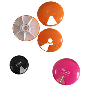 Met Een 7 Pillencompartimenten En Maak Het Beheren Van Uw Wekelijkse Medicijnen Ronde Wekelijkse Pillendoosjes Organisatoren - Product Image 2