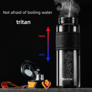 Bouteille d'eau de sport classique <span class=keywords><strong>Cuu</strong></span> 600 ml/800 ml sans BPA, étanche, en Tritan givré, avec couvercle à rabat et sangle, pour adultes - Product Image 5
