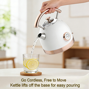 Bouilloire électrique <span class=keywords><strong>sans</strong></span> fil rétro 1,7 L en acier inoxydable 2200W à ébullition rapide avec thermomètre et arrêt automatique (Blanc/Doré) pour usage hôtelier - Product Image 4