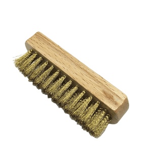 <span class=keywords><strong>Brosse</strong></span> à chaussures en cuir suédé avec manche en bois, <span class=keywords><strong>brosse</strong></span> en fil de cuivre, <span class=keywords><strong>brosse</strong></span> en cuivre pour le nettoyage avec manche en bois - Product Image 1
