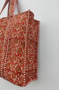 Sac fourre-tout à fleurs Boho réversible en coton matelassé écologique fait à la main Logo personnalisé imprimés d'animaux 100% vie quotidienne durable - Product Image 3