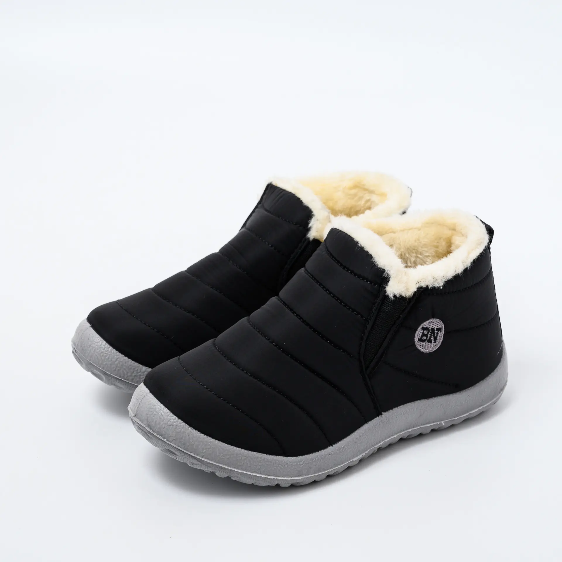Waterproof upper lightweight cotton-Padded slip on outdoors warm walking shoes sneakers Men Winter Snow Boots Shoes