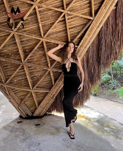 MLY Traje de baño Ropa de playa Maxi Vestido negro Playa 2025 Recortado Diseñador Lujo Señoras Traje de baño - Product Image 5