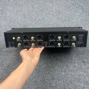 8 Micrófonos Inalámbricos Profesionales de Solapa para Entrevistas y Conferencias, Micrófonos Lavalier - Product Image 4