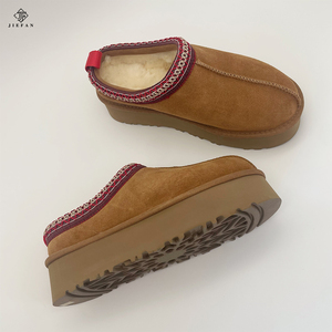 2026 Uggs <span class=keywords><strong>di</strong></span> Alta <span class=keywords><strong>Qualità</strong></span> Classiche <span class=keywords><strong>Pantofole</strong></span> da Tempo Libero per Interni ed Esterni da Donna Antiscivolo <span class=keywords><strong>di</strong></span> Marca Eleganti per Inverno e Primavera - Product Image 4