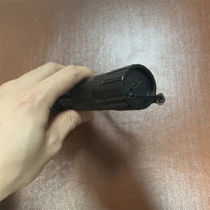 KP 1101 型铝制战术手电筒可充电隐形模式操作，适合执法部门和收藏家 - Product Image 5