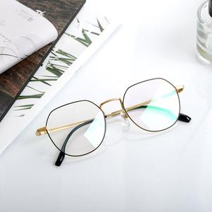 Nuovi Occhiali da Vista di Moda dalla Fabbrica di Shenzhen, Montature Ottiche Poligonali All'avanguardia, Occhiali in Titanio a Montatura Completa per Uomo e Donna - Product Image 6