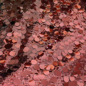 <span class=keywords><strong>2025</strong></span> Mới Bán Buôn Wedding Stage Dress 5Mm Chồng chéo Sequins Lưới Thêu Vải Mới 18Mm Lớn Bạc <span class=keywords><strong>Sequin</strong></span> Vải - Product Image 4