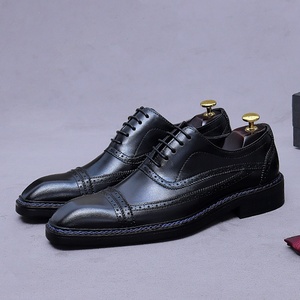 Zapatos de Negocios de Cuero Genuino de Tres Piezas con Cordones y Punta Cuadrada para Hombre, Elegantes y Formales Oxford, Resistentes y Tallados para Boda - Product Image 2