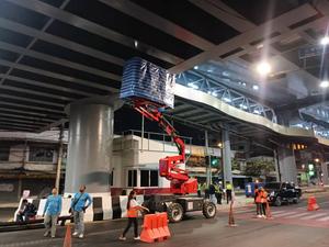 Hot Bán Nhỏ Gọn 16M Chiều Cao Khớp Nâng Bùng Nổ Cánh Tay Nền Tảng Người Đàn Ông Trên Không Làm Việc Cherry Picker - Product Image 2