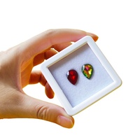 Boîte de rangement de bijoux en plastique transparent et en laiton prête à l'emploi pour l'affichage de diamants et de pierres précieuses en vrac