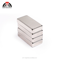 Aimants en néodyme puissants en forme de bloc/cube N52 Super aimantés pour usage industriel, revêtement nickelé