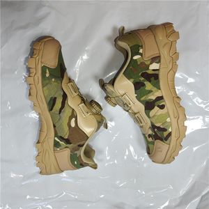 Chaussures d'entraînement légères à action de verrouillage rapide DFE01 ESDY09 Noir Vert Kaki Marron CP FG Multicolores - Product Image 1