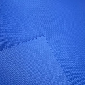 Tela Resistente al Agua y al Viento, 300D, Hilo de Filamento Oxford, 100% Poliéster, Tejido con Recubrimiento de PU, Peso Medio, Duradera - Product Image 3