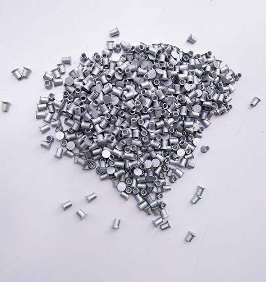 Rivetti Autoperforanti 3x5 Mm (SPR) Per Lamiera - Confezione Da 100 Pezzi - Per Riparazioni Auto E Officina