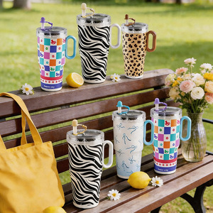 Bouteille d'eau en acier inoxydable avec paille, grande capacité, tasse portable pour enfants, design créatif, 850 ml - Product Image 2