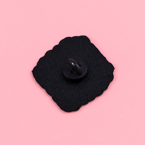 Spilla in smalto per la consapevolezza sulle affezioni mentali, con la scritta 'La tua ansia ti sta mentendo', gioielli di moda da donna, regalo per amiche - Product Image 2