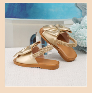Sandales d'été pour enfants, nouveau style, chaussures de marche ajourées, sandales plates dorées avec nœuds et sangles élastiques - Product Image 6