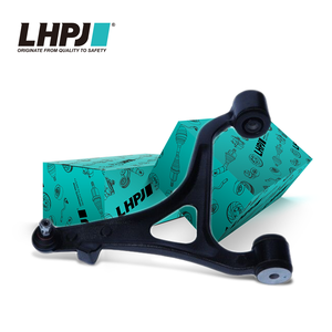 <span class=keywords><strong>203</strong></span> 330 03 07 Brazo de control inferior de la rueda delantera izquierda Brazo de sistemas de suspensión automática <span class=keywords><strong>203</strong></span> 330 04 07 Derecho para Benz W203 4MATIC - Product Image 1