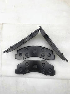 Plaquettes de frein en céramique D1414 Matériau semi-métallique NAO Bonne performance pour freins GAC Premium Cars - Product Image 6