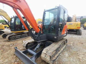 Mini Excavadora Hidráulica Usada Doosan Dx60 de 6 Toneladas, Excavadora Doosan Usada de 6 Toneladas en Venta - Product Image 4