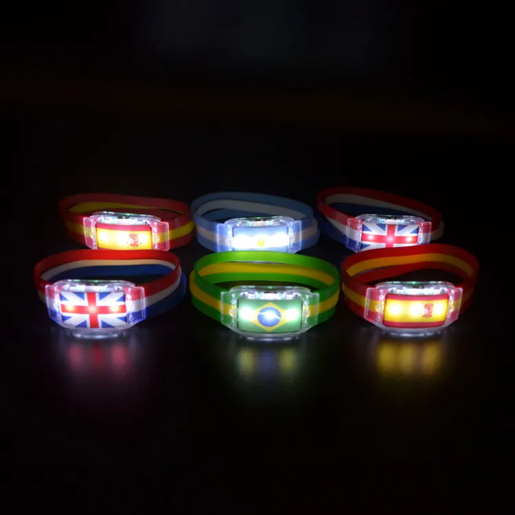 Calcio tutti i paesi bandiera Silicone LED Light bracciale World Soccer Cup 2022 bracciali LED