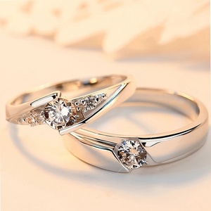 Anillo <span class=keywords><strong>de</strong></span> moissanita <span class=keywords><strong>de</strong></span> 925 quilates <span class=keywords><strong>de</strong></span> plata <span class=keywords><strong>de</strong></span> ley 0,5, anillo mutuo <span class=keywords><strong>de</strong></span> alianza <span class=keywords><strong>de</strong></span> montaña <span class=keywords><strong>de</strong></span> diamantes <span class=keywords><strong>de</strong></span> lujo, anillo <span class=keywords><strong>de</strong></span> <span class=keywords><strong>pareja</strong></span> <span class=keywords><strong>de</strong></span> alta tendencia ajustable - Product Image 1