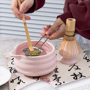 Ensemble d'accessoires pour matcha japonais, MOQ 20 pièces, fouet à matcha rose, bol à matcha, support pour fouet en céramique, kit de cérémonie fait main, personnalisable - Product Image 3