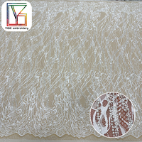 Tissu en dentelle Chantilly perlée, broderie de perles, dentelle française à sequins pour robe de bal et robe de mariée - Grande Vente