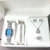Ensemble de bijoux pour femmes, 5 pièces, montre carrée argentée, montre-bracelet à quartz en cristal, collier, boucles d'oreilles, bague, bracelet, coffret cadeau pour femmes