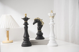 Decoración de resina King Queen Checc ornamento estantería de libros decoración <span class=keywords><strong>del</strong></span> hogar artesanía de resina - Product Image 3