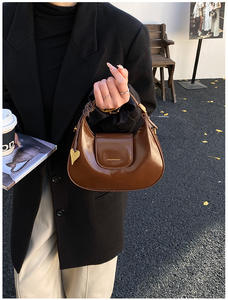 <span class=keywords><strong>2026</strong></span> Trend Ürün Kadın Günlük Tote Çantaları Kalp Süslemeli Çok Satan Bayan PU Deri Çantaları Kadın Cep Telefonu Çantaları - Product Image 4