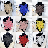Applique en tissu 3D fleurie colorée de 30 cm avec strass, élégante pour coiffes de mariée et décoration DIY à coudre