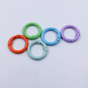 20Mm 25Mm 27Mm Đen Màu Trắng Sơn Vòng Carabiner Kim Loại Mùa Xuân Cổng O Ring Vòng Chìa Khóa Kim Loại Mùa Xuân Cổng Vòng - Product Image 4