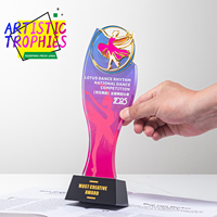 Prix compétitif en stock Trophées artistiques en cristal sur le thème de la danse Prix créatifs en cristal Cadeaux artisanaux