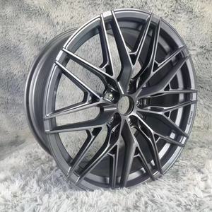 Rines Personalizados de Aleación de Aluminio Forjado T6061, 5/4 Orificios, Cóncavos, Multirradio, de 17-24 Pulgadas, 30 mm ET, Acabado Plateado, Nuevos - Product Image 2