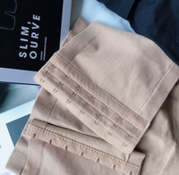 Celana Pendek Wanita Elastis Tinggi Berlubang Hitam Renda Legging Jahitan Celana Pendek Pengendara Sepeda Bernapas