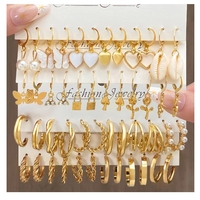 Venta al por Mayor de Aretes de Moda en Oro Metálico con Perlas para Mujer, Aretes Geométricos Punk con Cristales y Círculos Colgantes