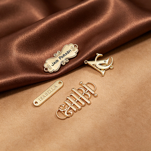 Custom Metal Garment Labels Rectangle Shape Gravure Printing Embossing Stitch Main Labels for Clothing - Product Image 3