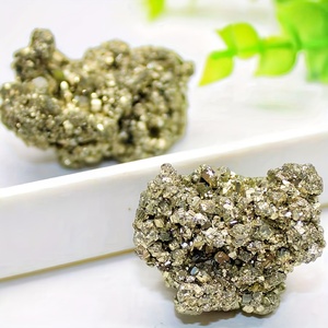 All'ingrosso di alta qualità naturale <span class=keywords><strong>pirite</strong></span> <span class=keywords><strong>pietra</strong></span> grezza per la decorazione della casa di natale Halloween festa decorazione fai da te gioielli fare regali - Product Image 3
