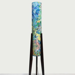 Lampe sur pied Liberty Fabric avec base en bois massif, éclairage LED, éclairage d'ambiance pour la maison, lampe cadeau, couverture de 15 à 30 m² - Product Image 2