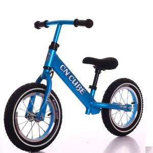 Vente chaude nouveau Mini enfants sécurité Balance vélo jouet Scooter enfants Tricycle Style apprendre à marcher vélo bébé Balance vélo - Product Image 4