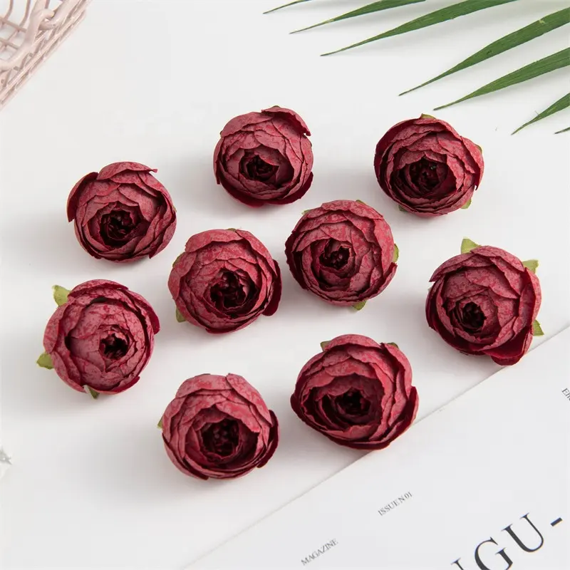 Testa di rosa bordeaux di seta artificiale all'ingrosso della testa di rosa del tè per il corpetto di Diy e il fiore del polso
