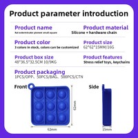 Jouet puzzle en silicone personnalisé de 6 cm avec motif pionnier anti-rongeurs, impression de logo personnalisée ; Mini anti-stress à bulles pour